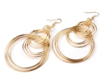 Kovové náušnice s kruhy (1 pár)